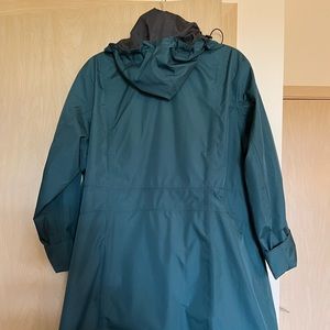 Eddie Bauer raincoat